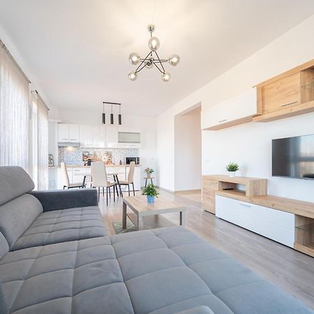Serene Flat Apartman Nagyvárad Kültér fotó