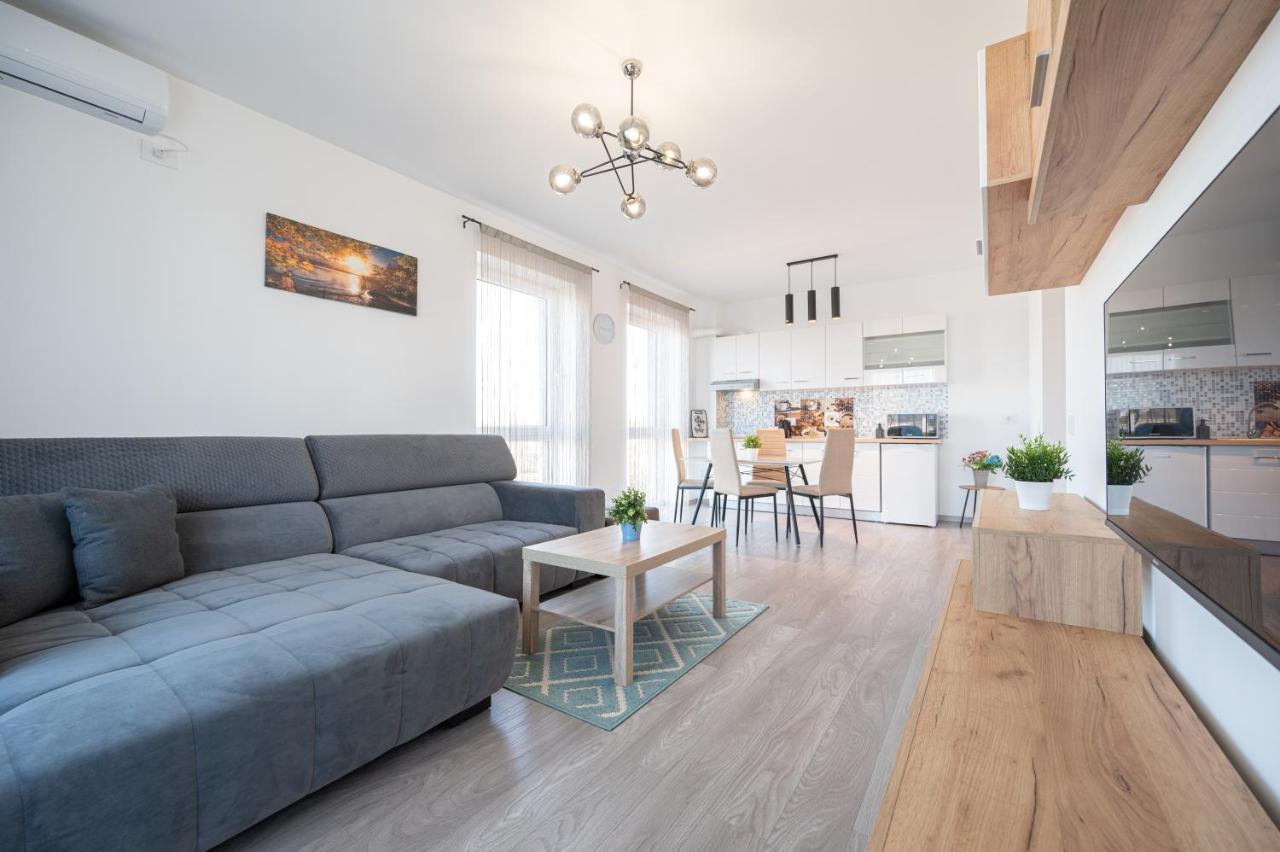 Serene Flat Apartman Nagyvárad Kültér fotó