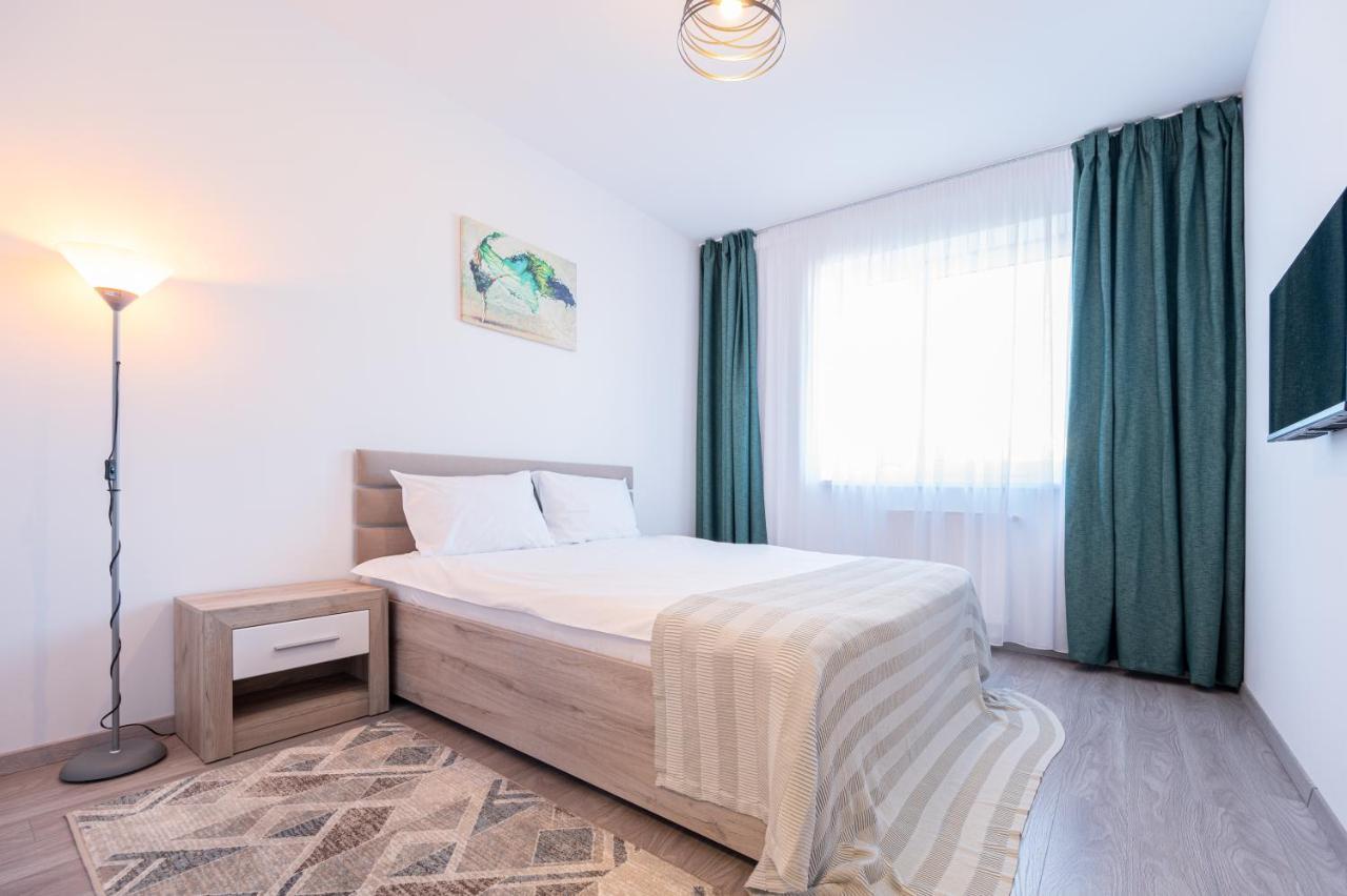 Serene Flat Apartman Nagyvárad Kültér fotó